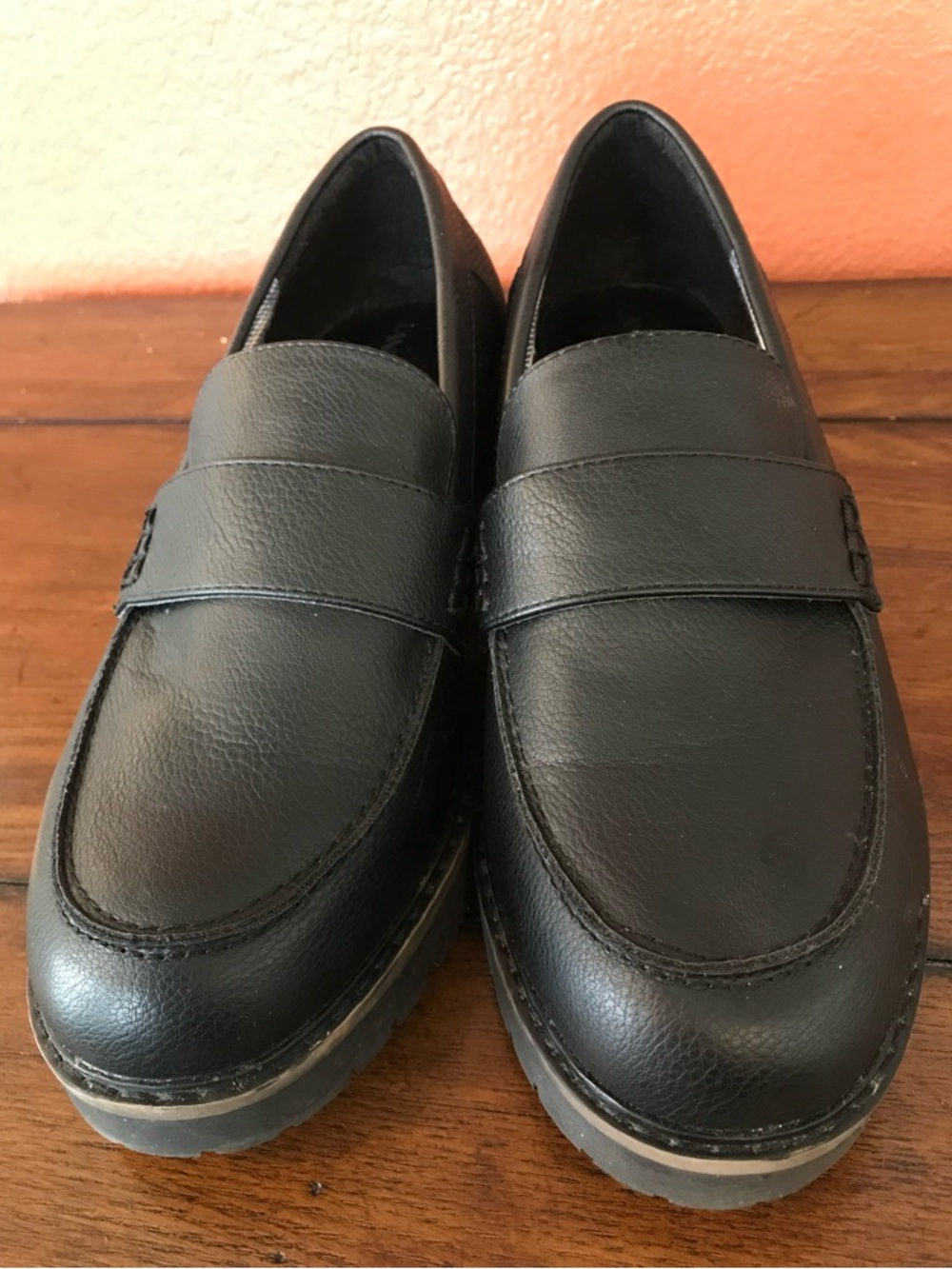 Lane Bryant Women’s 9W Black Lug-Sole Chunky Penny Strap Loafers Shoes in EUC - Picture 9 of 15